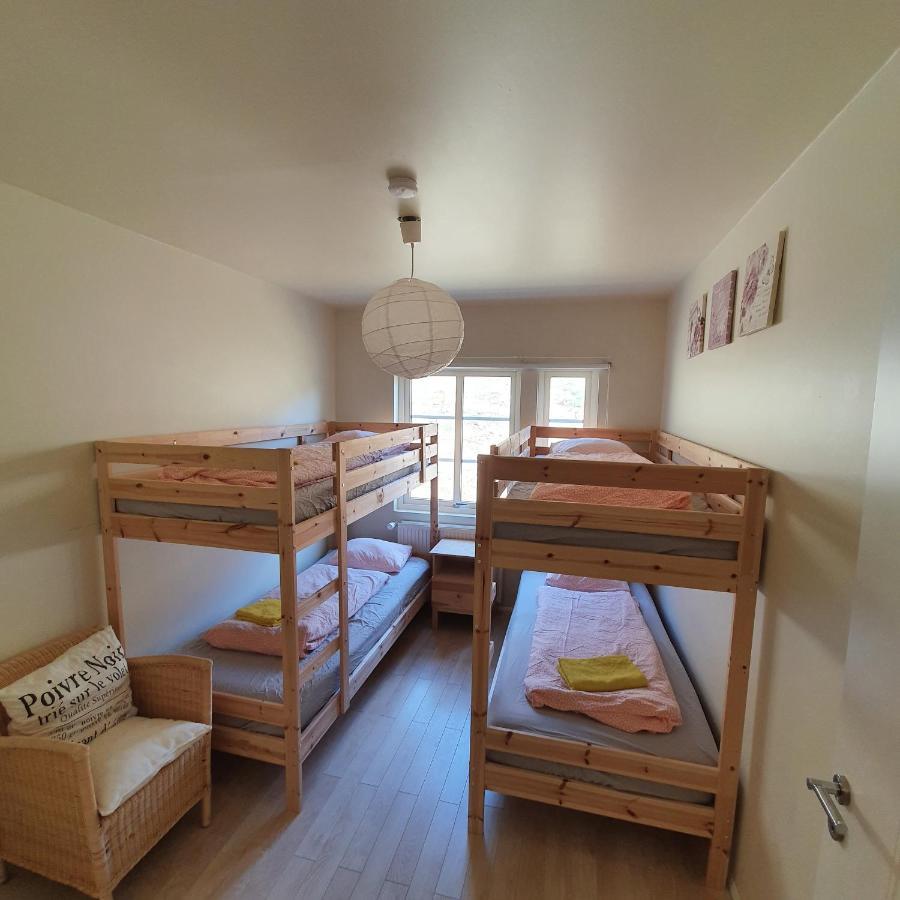Hvammur 2 Guesthouse Red House Blonduos Kültér fotó