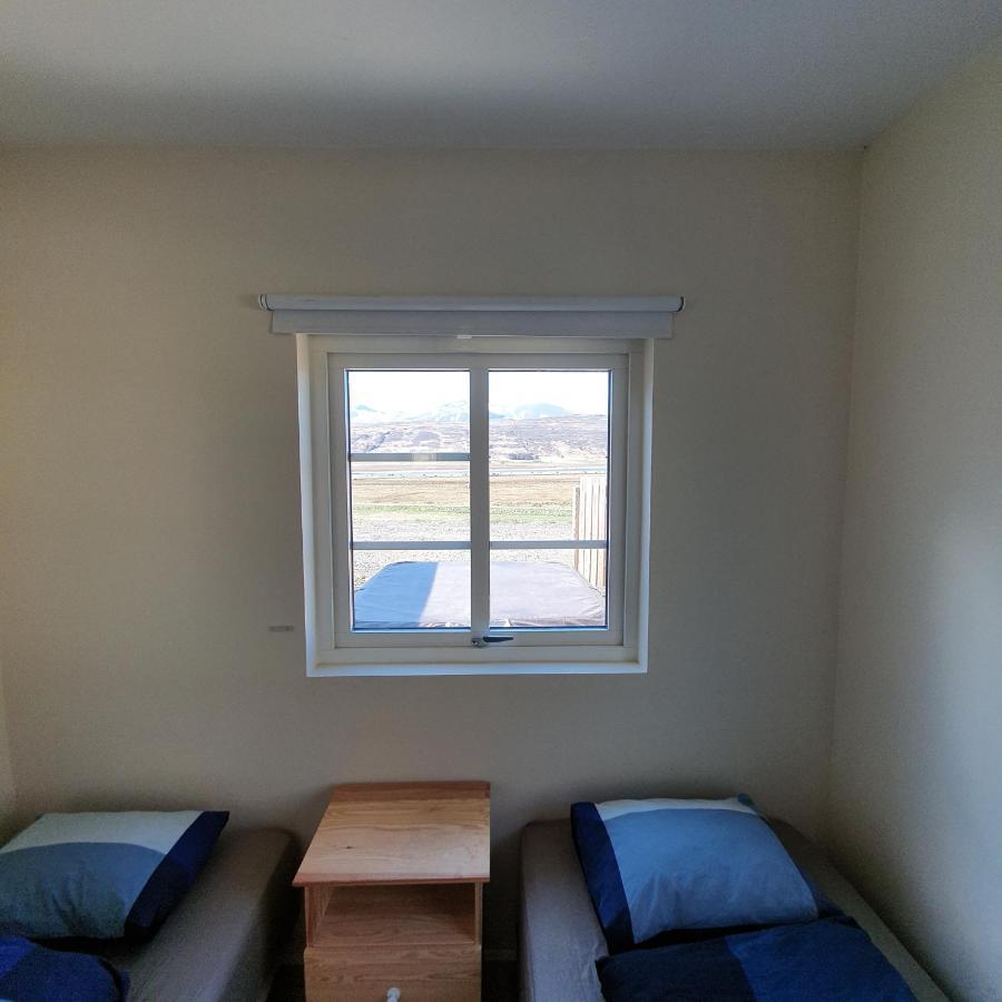 Hvammur 2 Guesthouse Red House Blonduos Kültér fotó